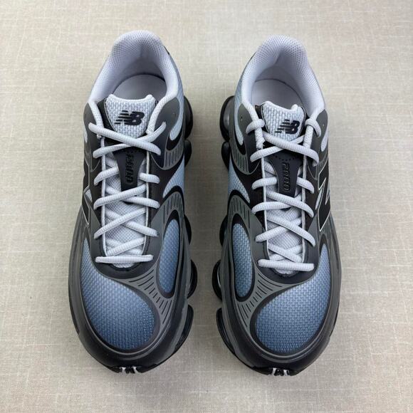 Athletic_Shoes